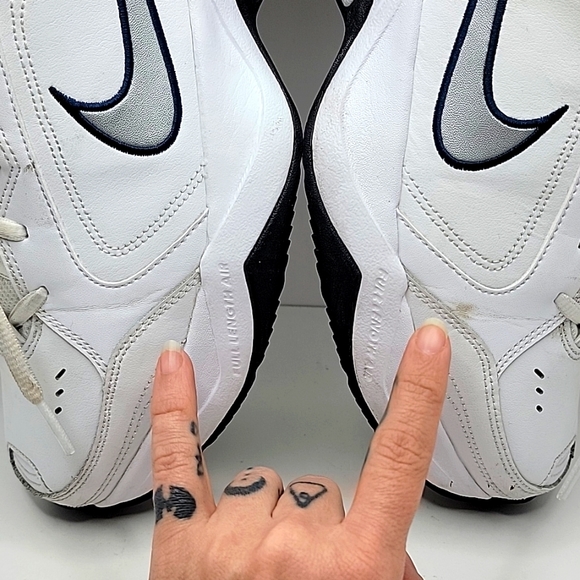 Nike | Air Monarch IV white/navy low top sneakers | MENS 11.5 - Picture 7 of 10